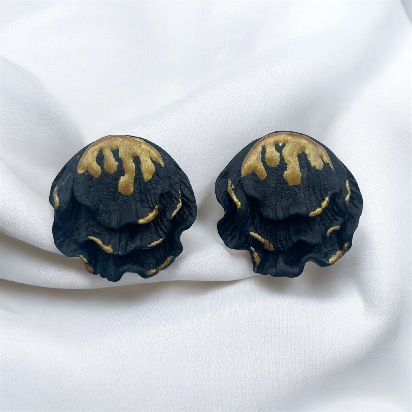 Cascade Petals statement earrings-black
